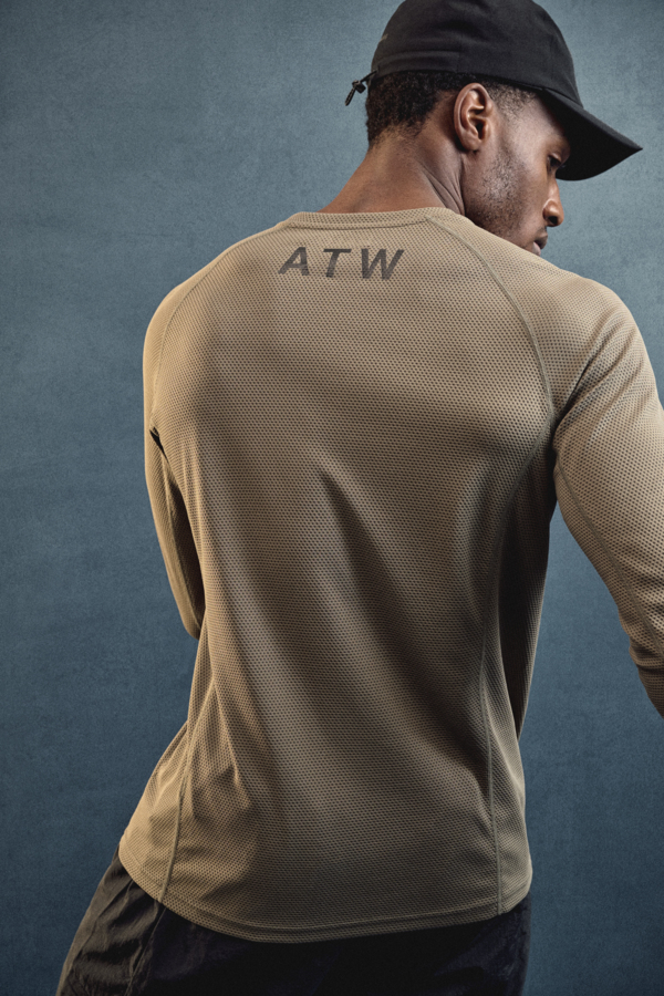 20221117_HALOAW23_LOOKBOOK3418